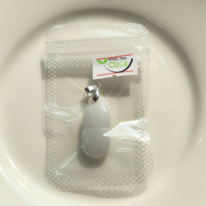 Mặt dây cẩm thạch hạt đậu